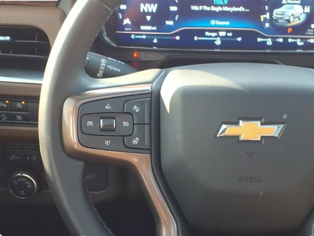 Used 2023 Chevrolet Tahoe High Country w/ Premium Package 2 AWD/4WD image 12