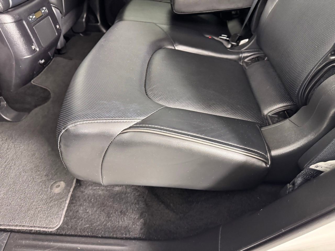 Used 2024 INFINITI QX80 Luxe image 28