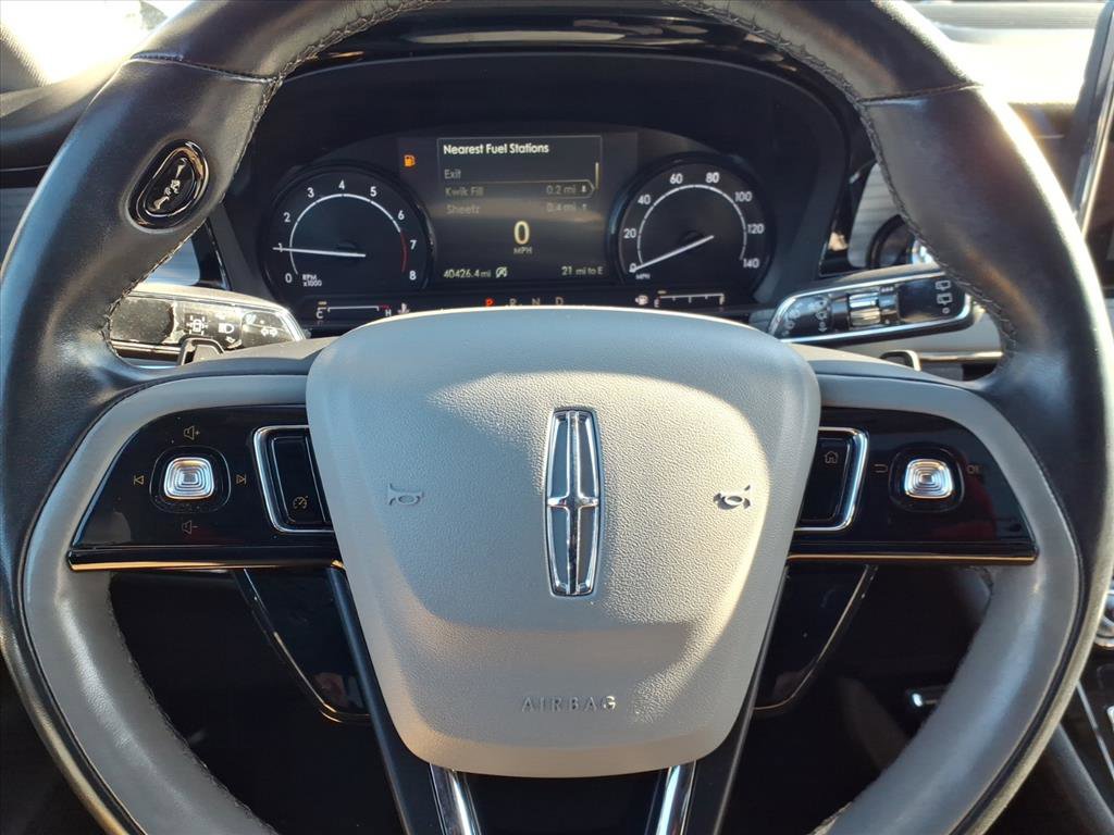 Used 2022 Lincoln Corsair AWD w/ Premium Package image 17