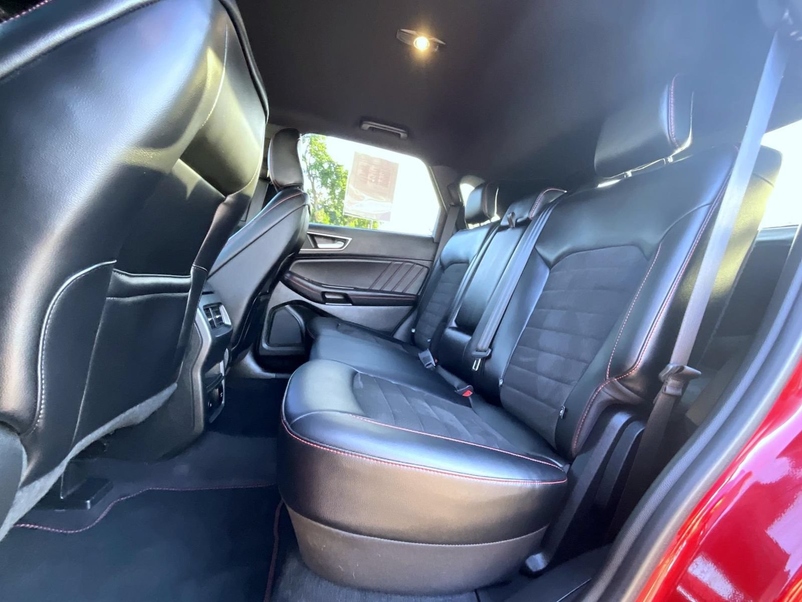 Used 2024 Ford Edge ST-Line AWD/4WD image 22