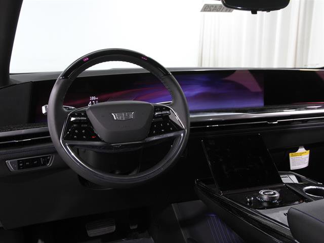 New 2025 Cadillac Escalade IQ Sport 1 w/ Smart Trailering package image 6