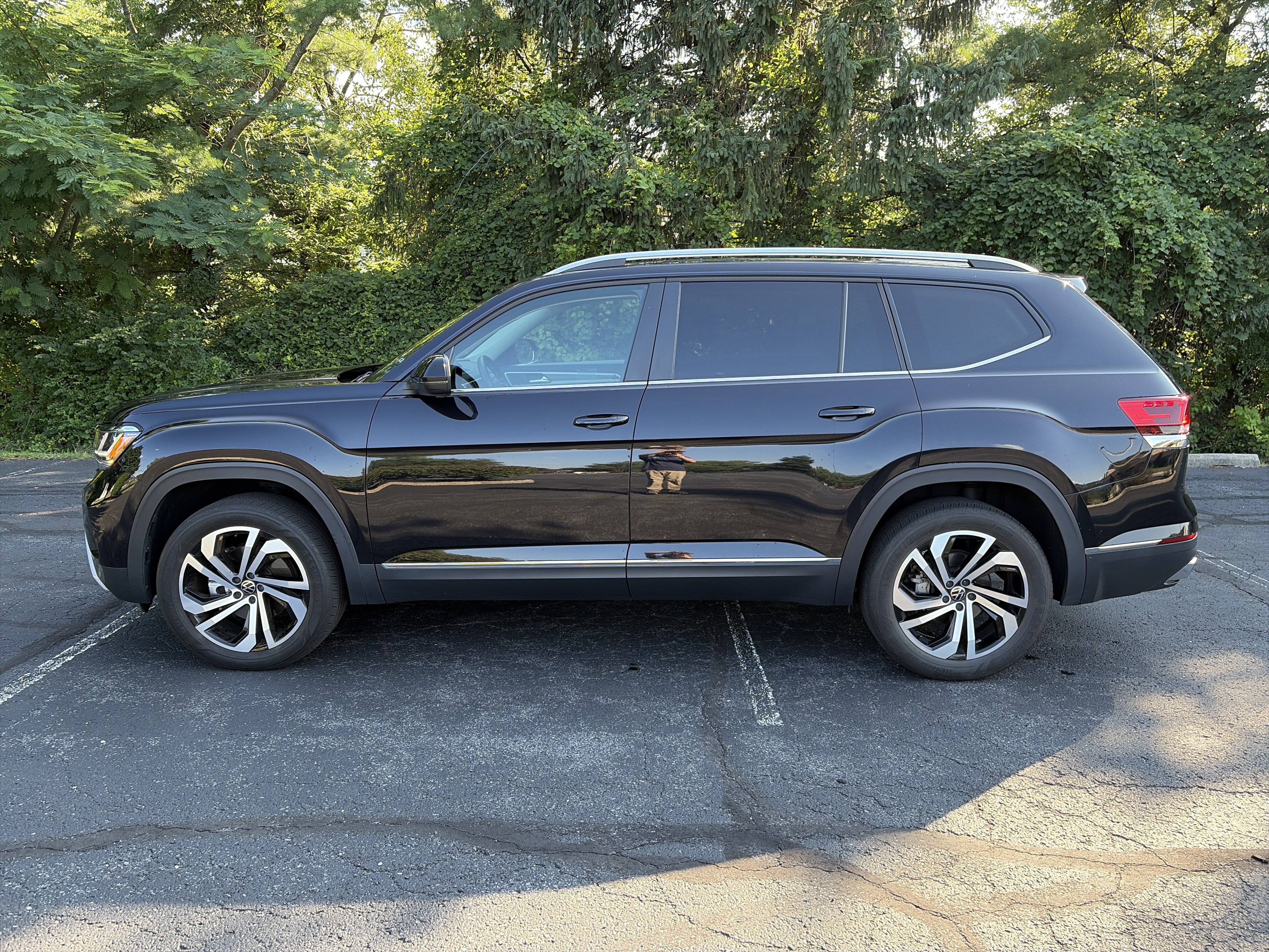 Used 2022 Volkswagen Atlas SEL AWD/4WD image 8