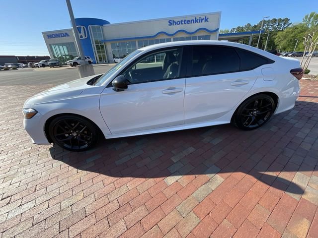 Used 2025 Honda Civic Sport image 28