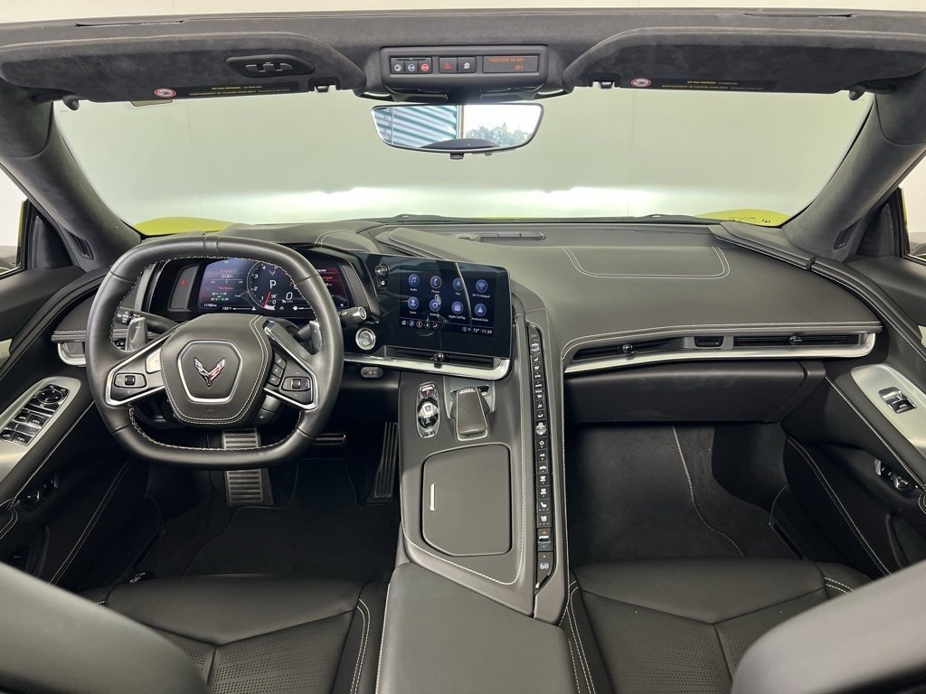 Used 2022 Chevrolet Corvette Stingray w/ Z51 Performance Package image 28