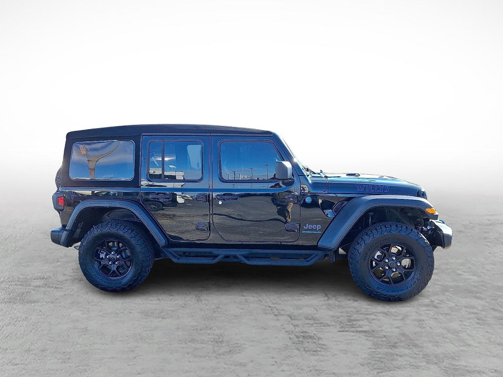 Used 2024 Jeep Wrangler Unlimited image 6