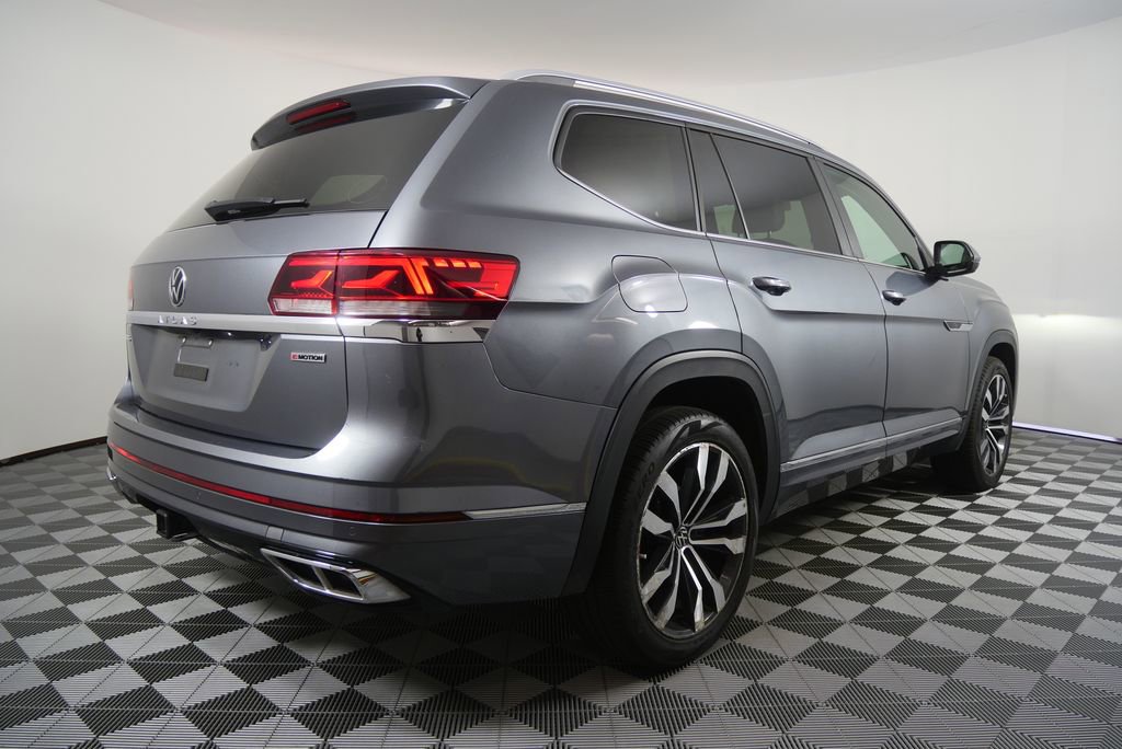 Used 2021 Volkswagen Atlas SEL R-Line image 3