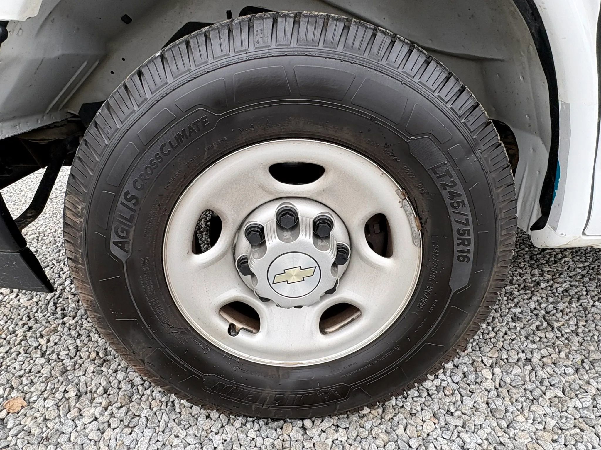 Used 2021 Chevrolet Express 2500 w/ Driver Convenience Package image 23