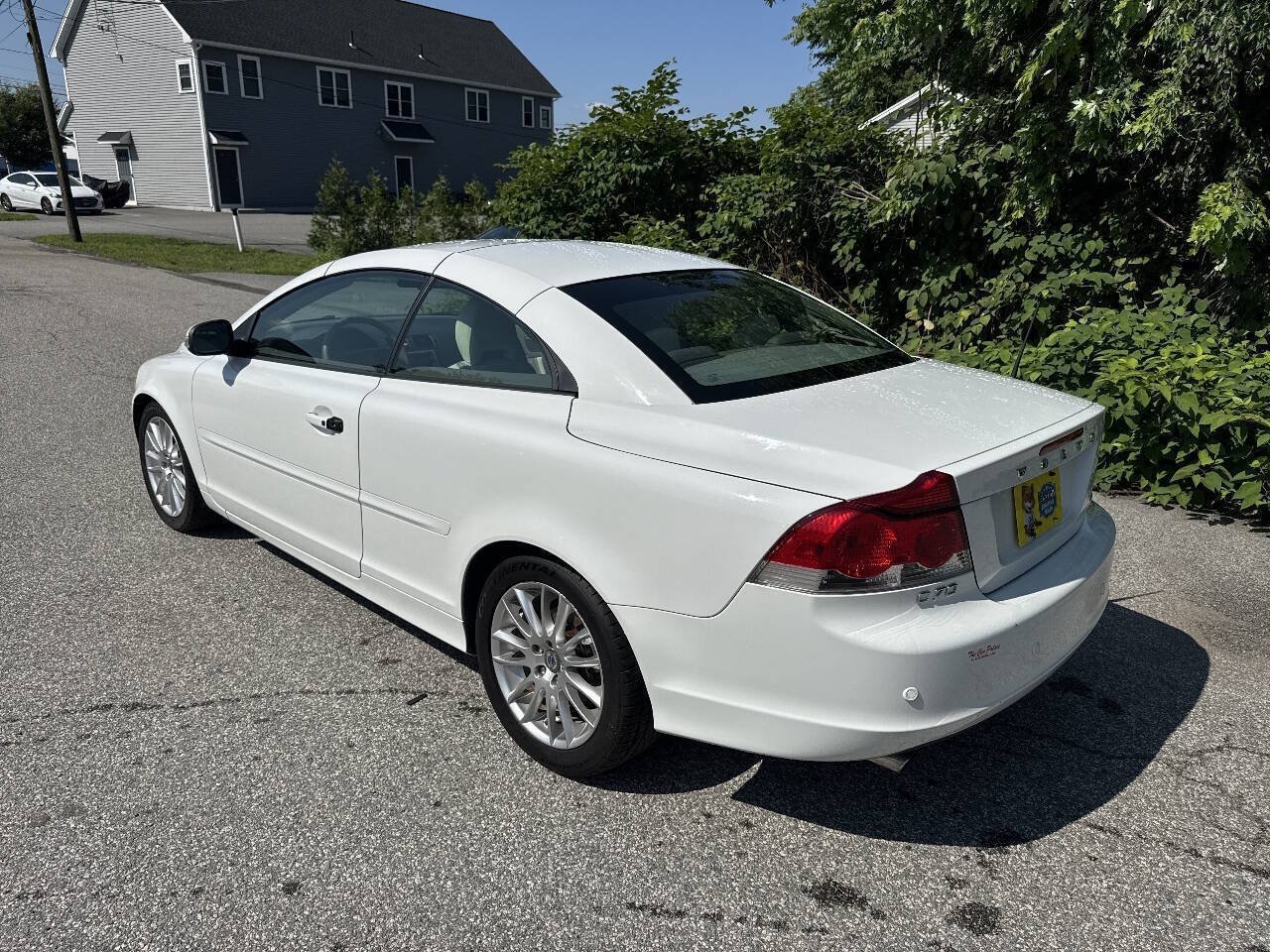 Used 2009 Volvo C70 T5 FWD image 6