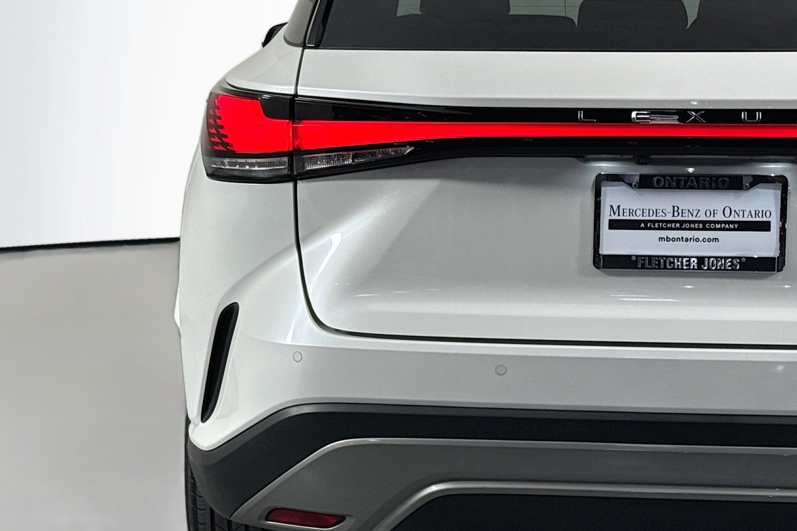 Used 2023 Lexus RX 350 Premium w/ Cold Area Package FWD image 15