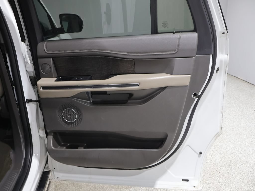 Used 2020 Ford Expedition Max Limited AWD/4WD image 20