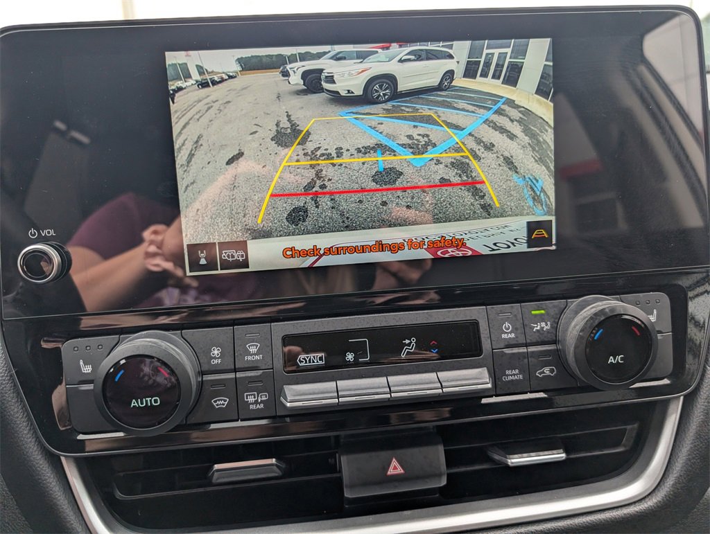 Used 2024 Toyota Grand Highlander XLE image 14