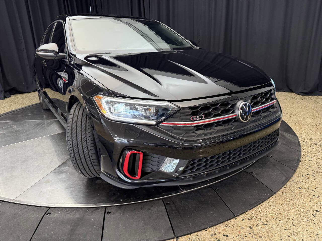 Used 2024 Volkswagen Jetta GLI Autobahn w/ GLI Black Package image 13