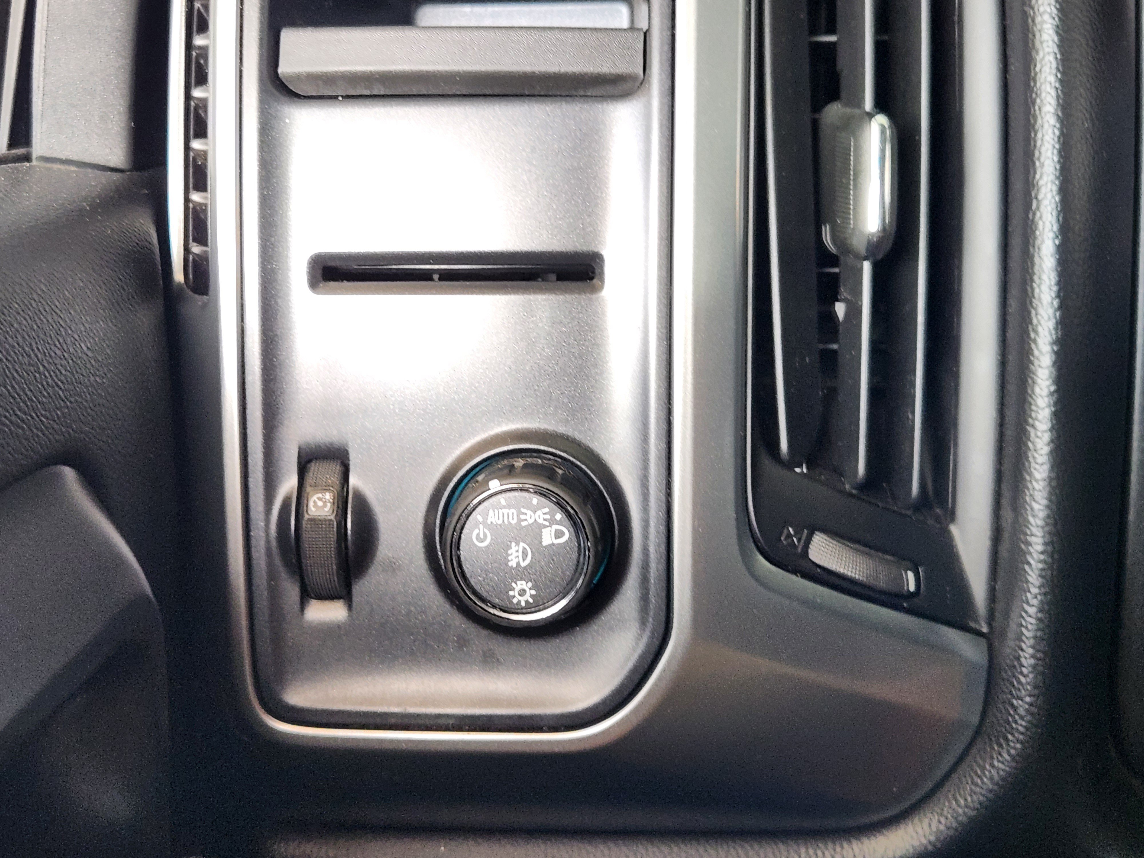 Used 2016 Chevrolet Silverado 1500 LT w/ Texas Edition RWD image 20