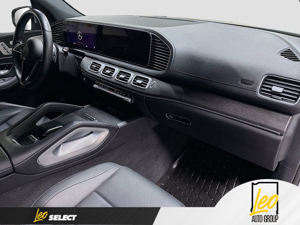 Used 2024 Mercedes-Benz GLS 450 4MATIC image 34