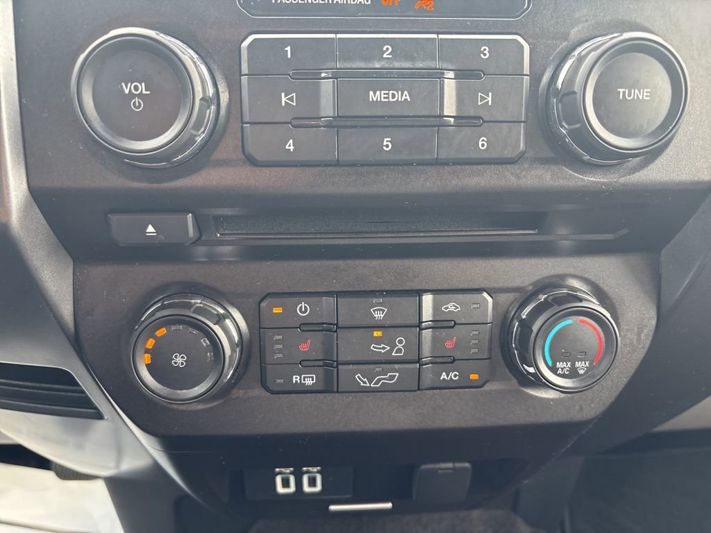 Used 2018 Ford F150 XLT w/ Equipment Group 302A Luxury image 23