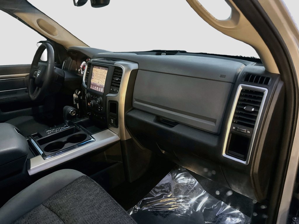 Used 2013 RAM 1500 Lone Star RWD image 28