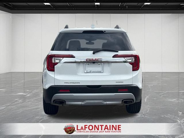 Used 2022 GMC Acadia SLT w/ Trailering Package AWD/4WD image 4