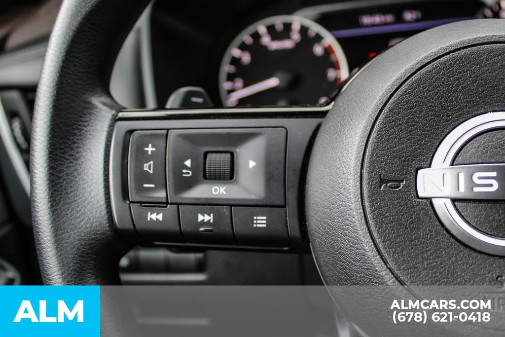 Used 2023 Nissan Rogue SV AWD/4WD image 24