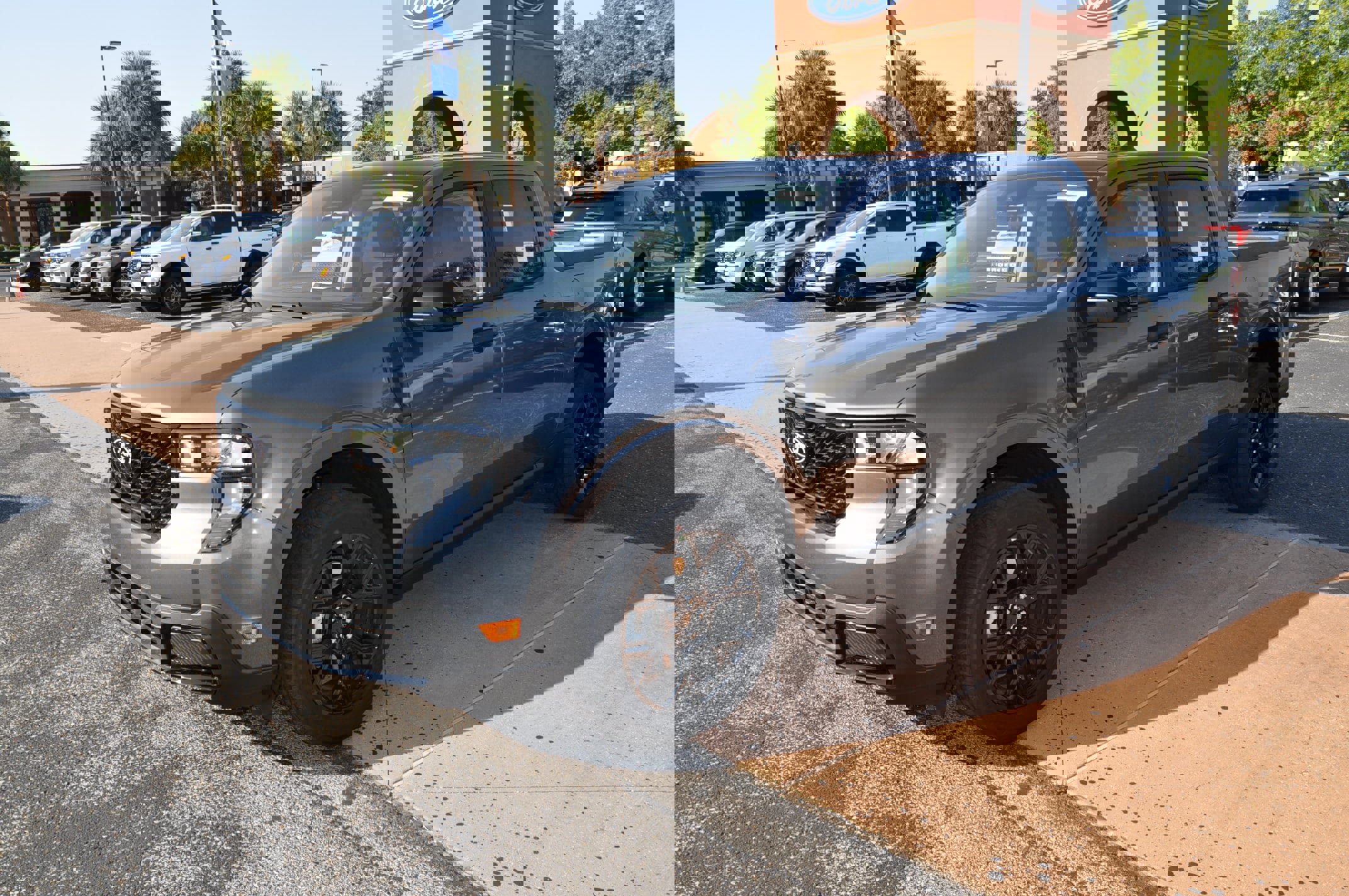 New 2025 Ford Maverick XLT w/ Black Appearance Package