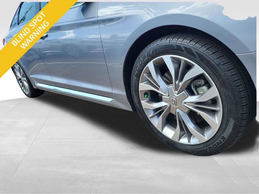 Used 2017 Hyundai Sonata Limited 2.0T FWD image 7