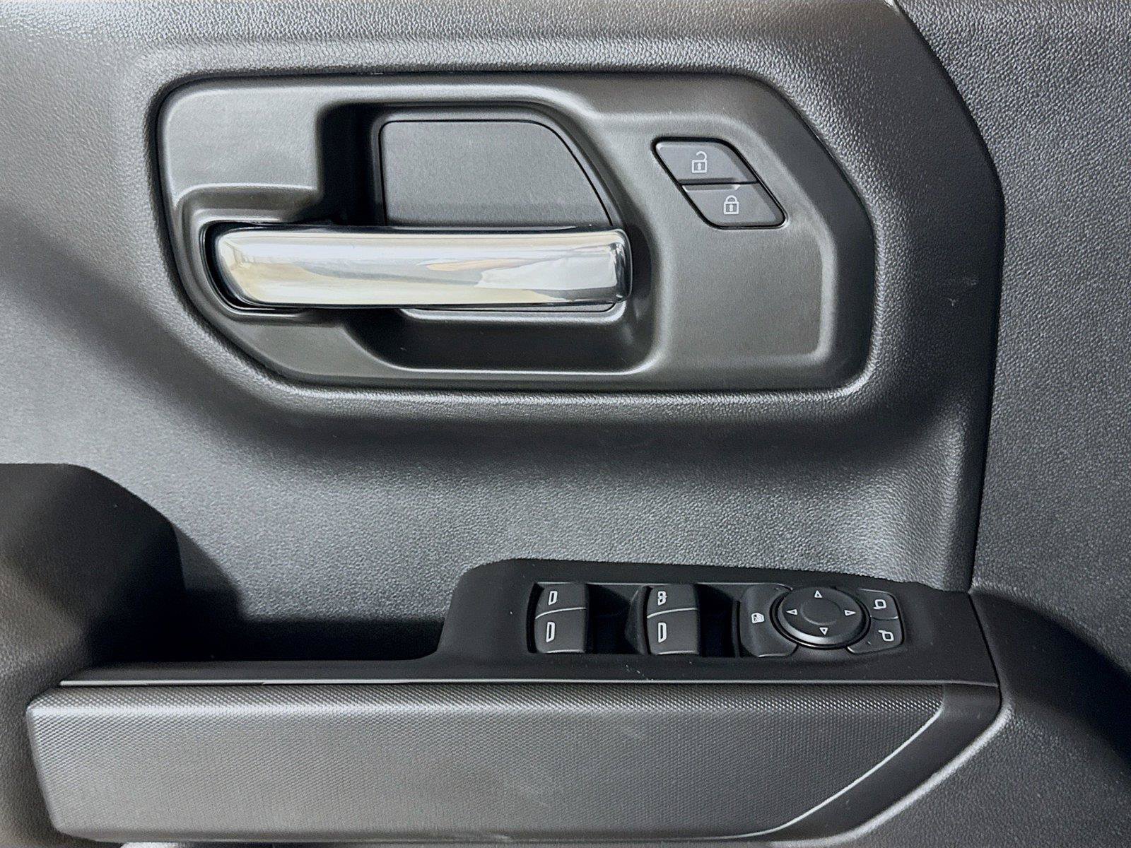 New 2026 Chevrolet Silverado 1500 Custom w/ Turbomax Blackout Package AWD/4WD image 16