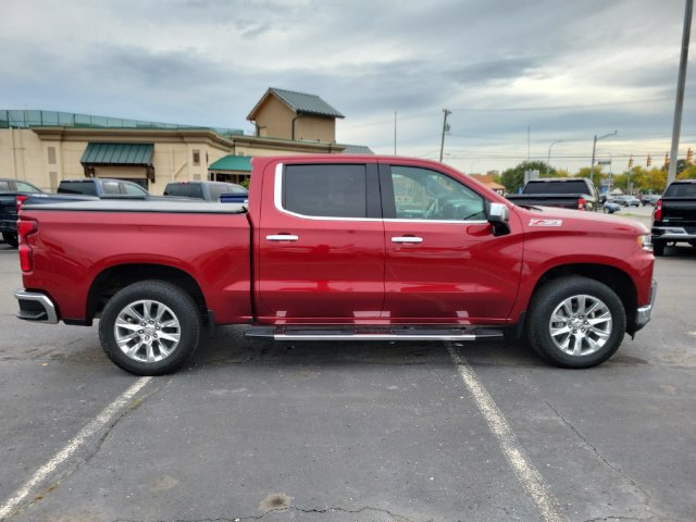 Certified 2022 Chevrolet Silverado 1500 LTZ w/ Technology Package AWD/4WD image 9