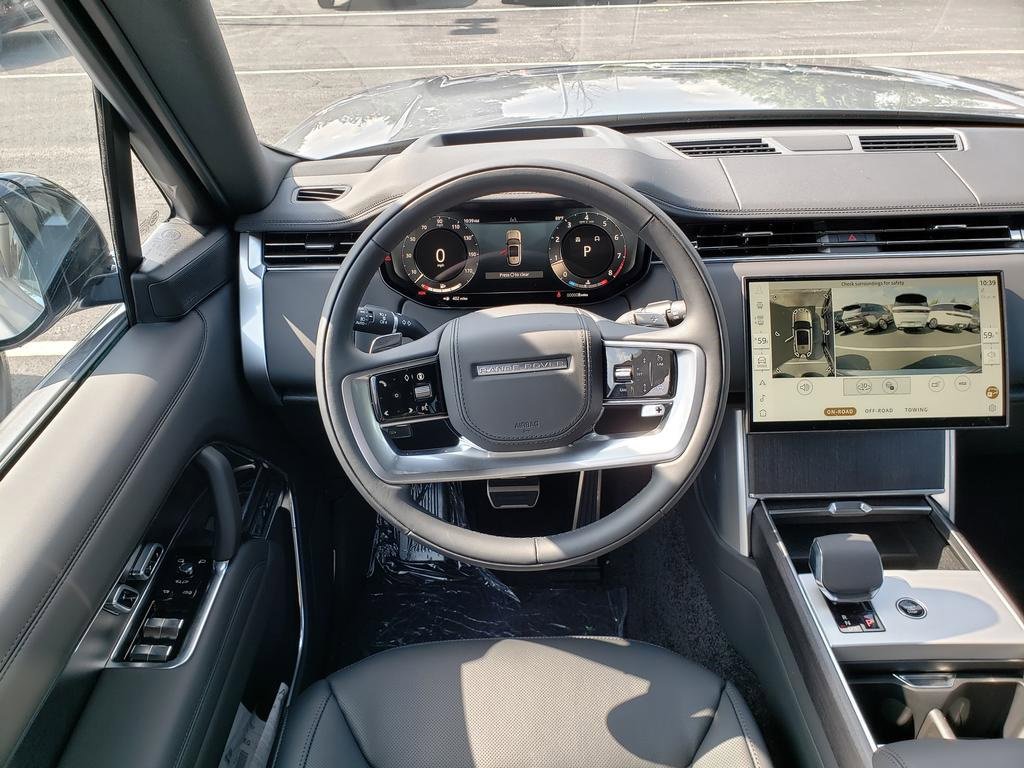 New 2025 Land Rover Range Rover SE image 14