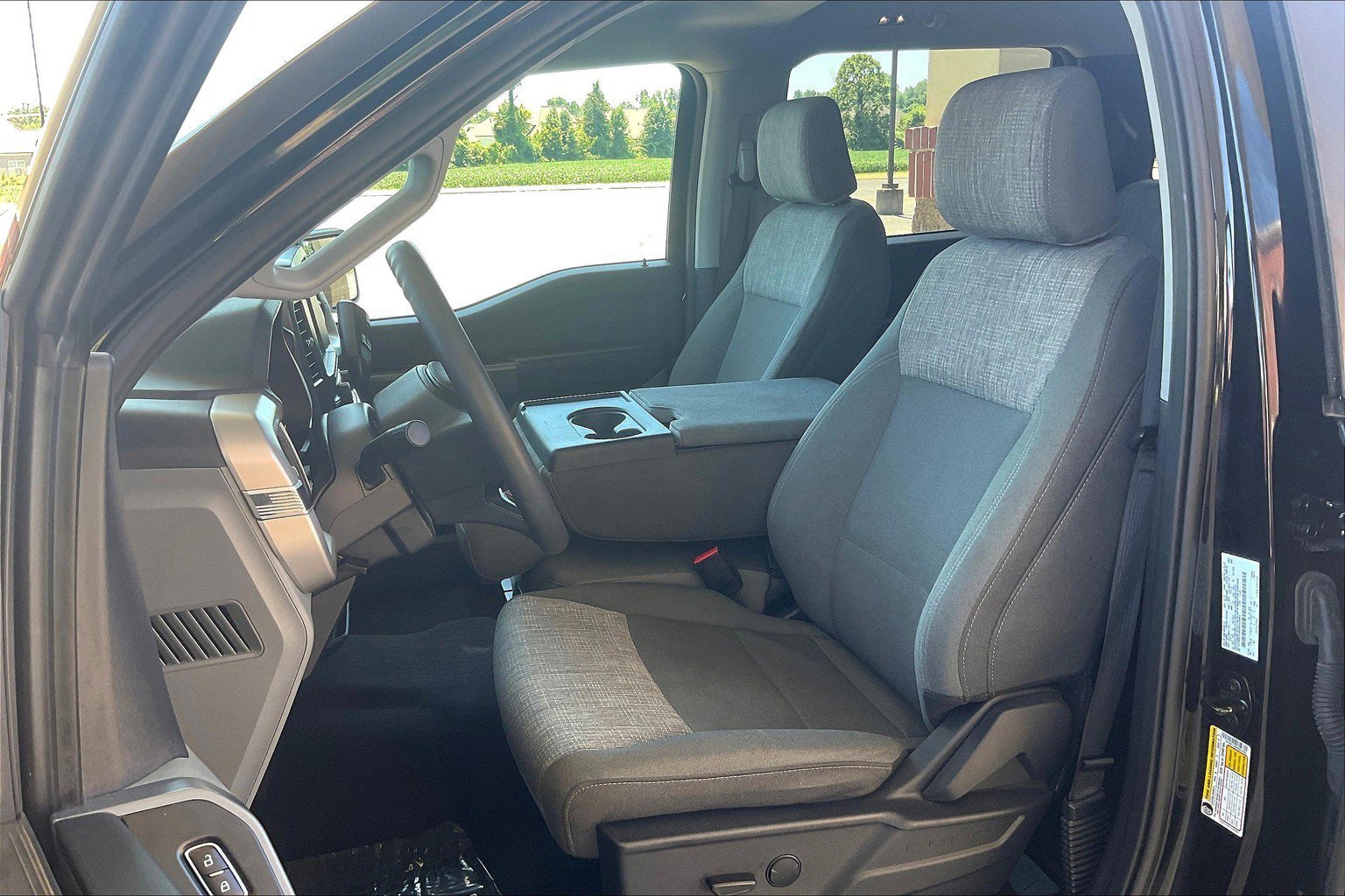 Used 2023 Ford F150 XLT image 7