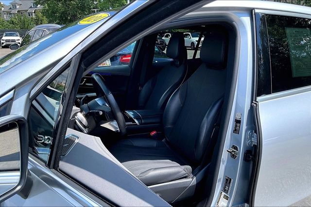 Certified 2024 Mercedes-Benz EQE 350+ 4MATIC SUV w/ Driver Assistance Package image 6