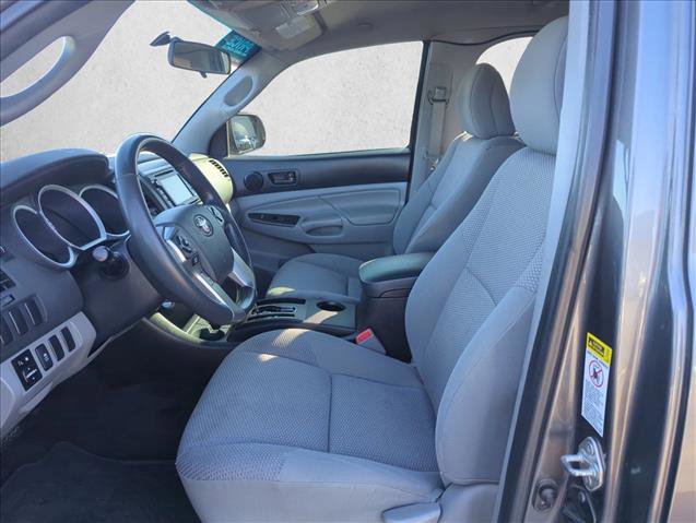 Used 2014 Toyota Tacoma 2WD Access Cab w/ Convenience Package image 12