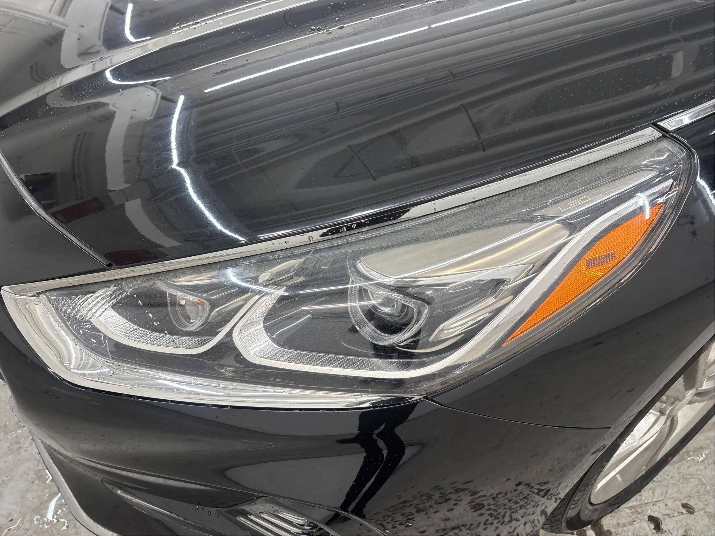 Used 2018 Hyundai Sonata Limited w/ Limited Ultimate Package 03 FWD image 32
