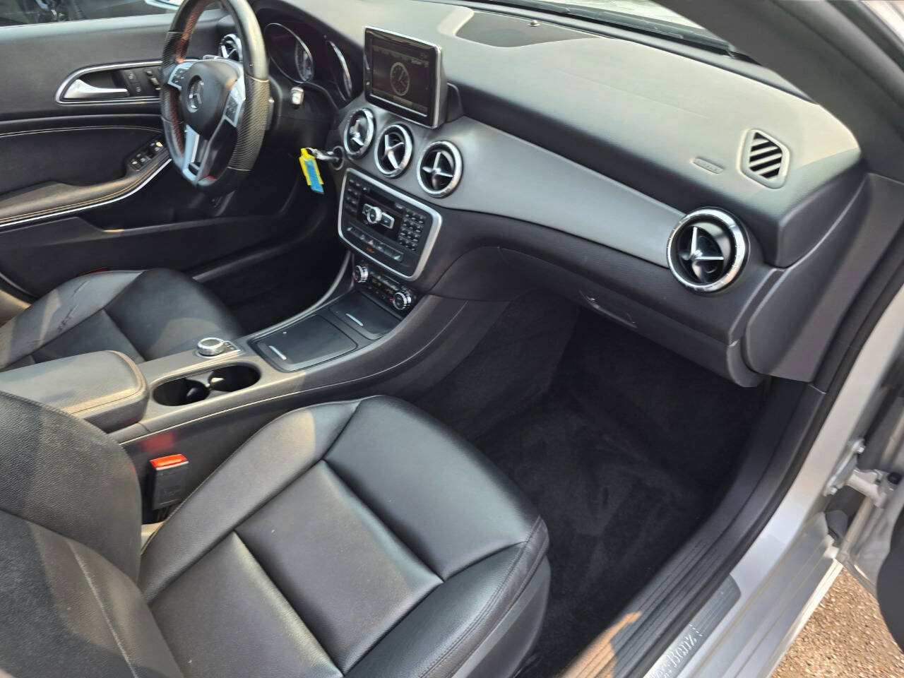 Used 2014 Mercedes-Benz CLA 250 w/ Multimedia Package image 31