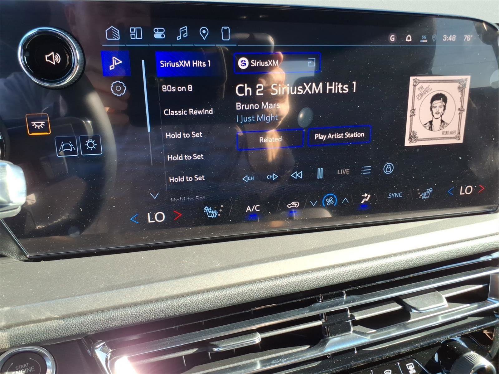 New 2026 Chevrolet Traverse LT image 22