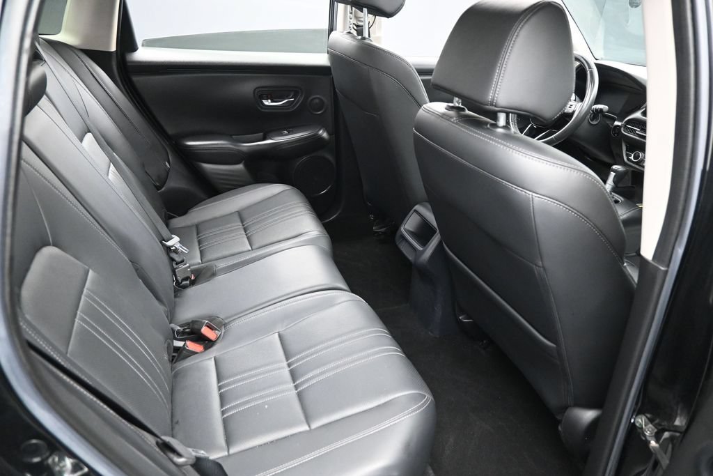 Used 2025 Honda HR-V EX-L image 32