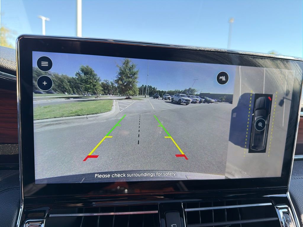 Used 2024 Lincoln Navigator L 4WD image 39