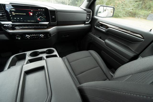 Used 2024 GMC Sierra 1500 Elevation image 19