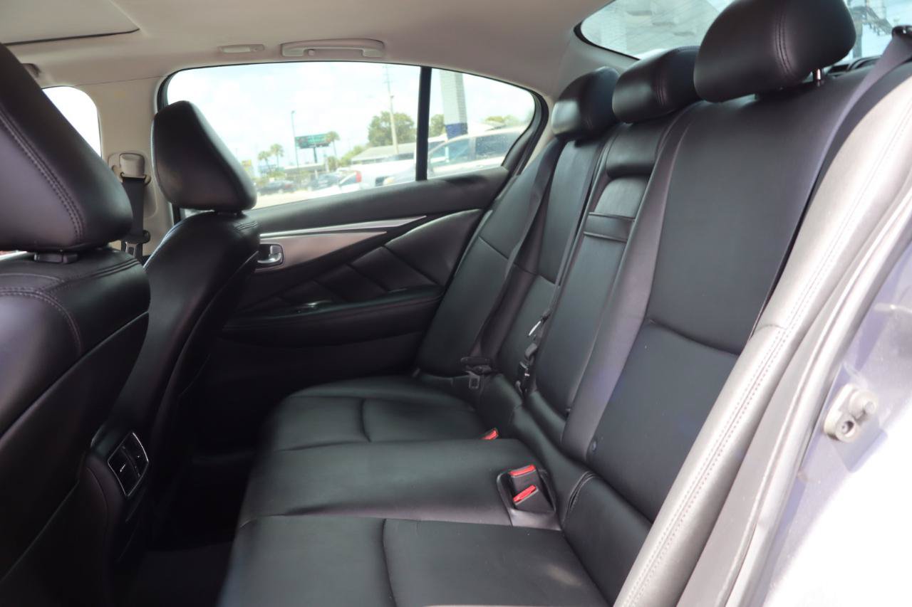 Used 2016 INFINITI Q50 3.0t Premium w/ 3.0T Premium Plus Package RWD image 19
