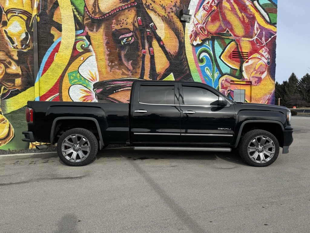 Used 2016 GMC Sierra 1500 Denali w/ Denali Ultimate Package image 2