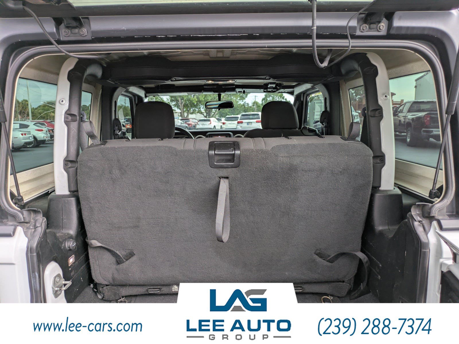 Used 2020 Jeep Wrangler Sport AWD/4WD image 10