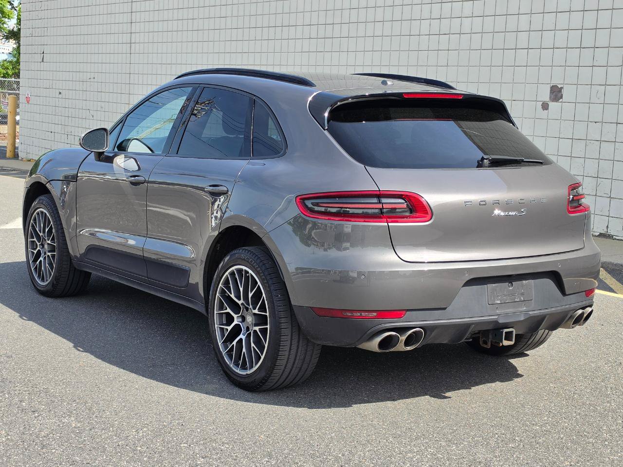 Used 2015 Porsche Macan S AWD/4WD image 5