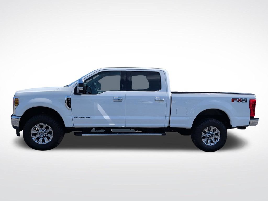 Used 2018 Ford F250 XLT w/ XLT Premium Package AWD/4WD image 13