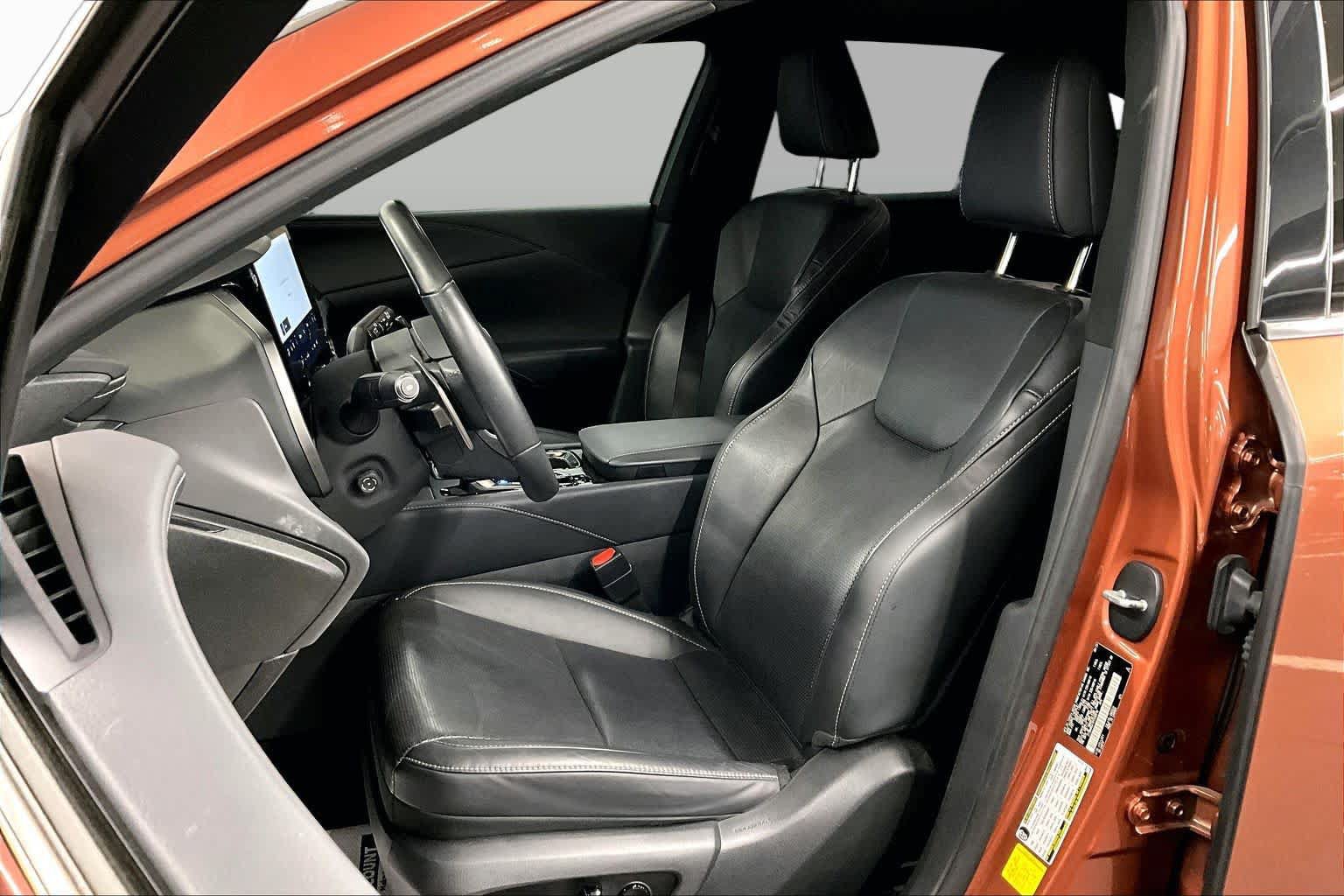 Used 2023 Lexus RX 350 Premium Plus w/ Accessory Package (K3) AWD/4WD image 8