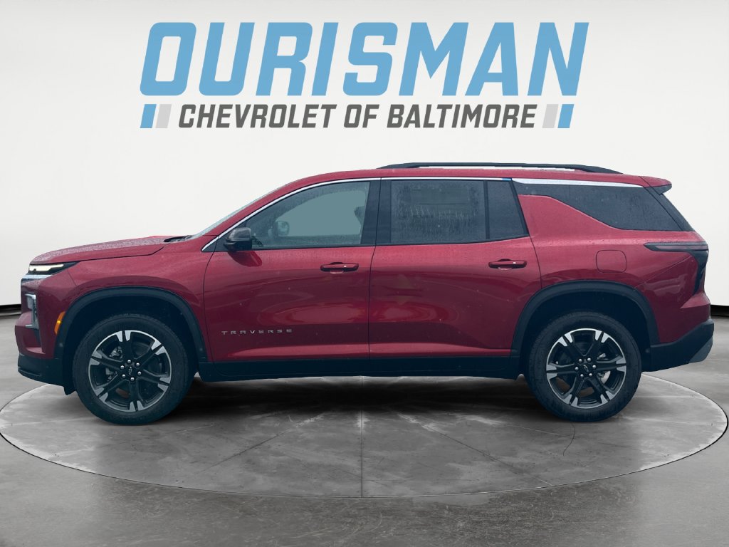New 2027 Chevrolet Traverse LT w/ Sun and Wheel Package FWD image 3