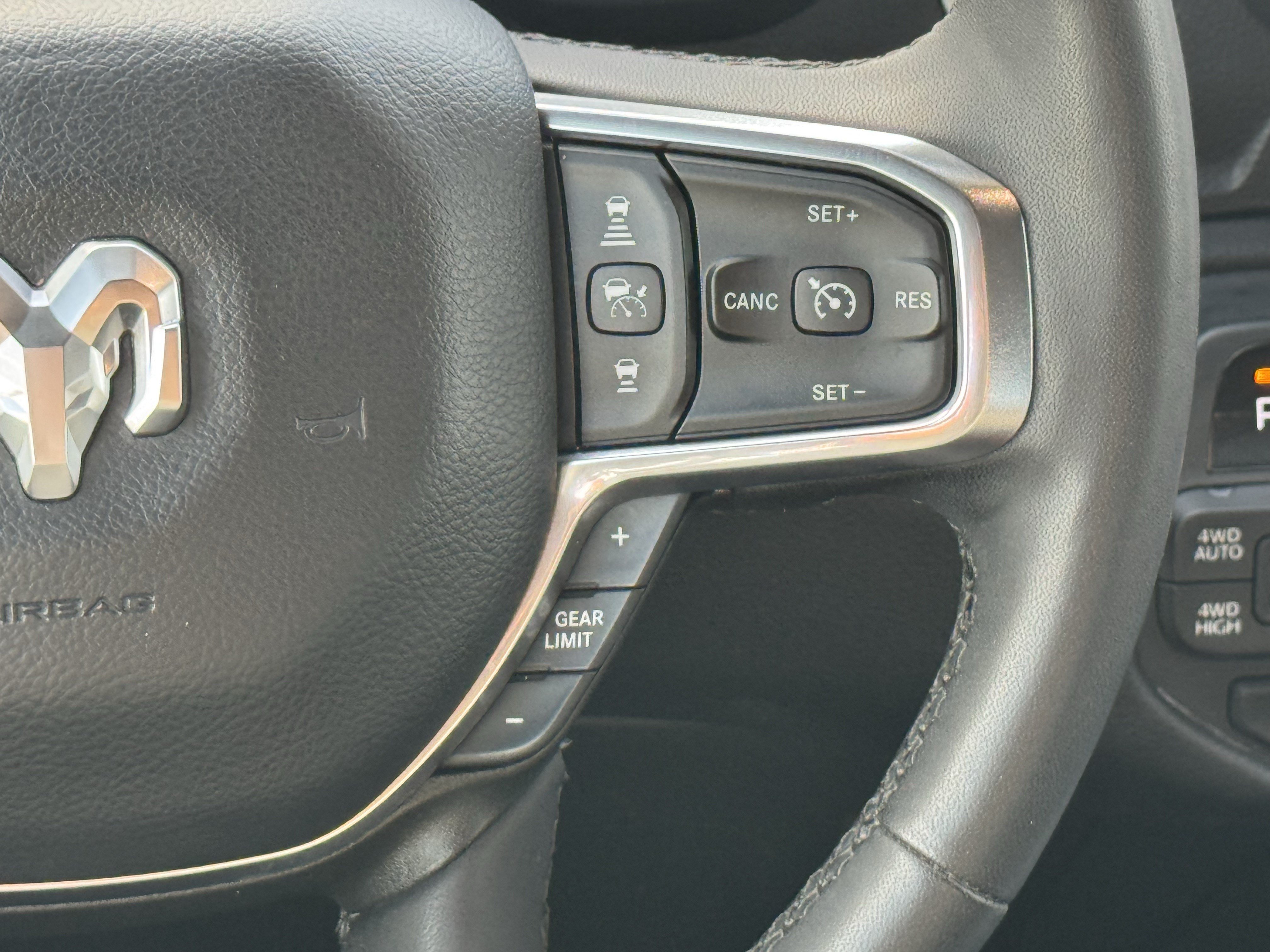 Used 2025 RAM 1500 Laramie w/ Sport Appearance Package AWD/4WD image 14