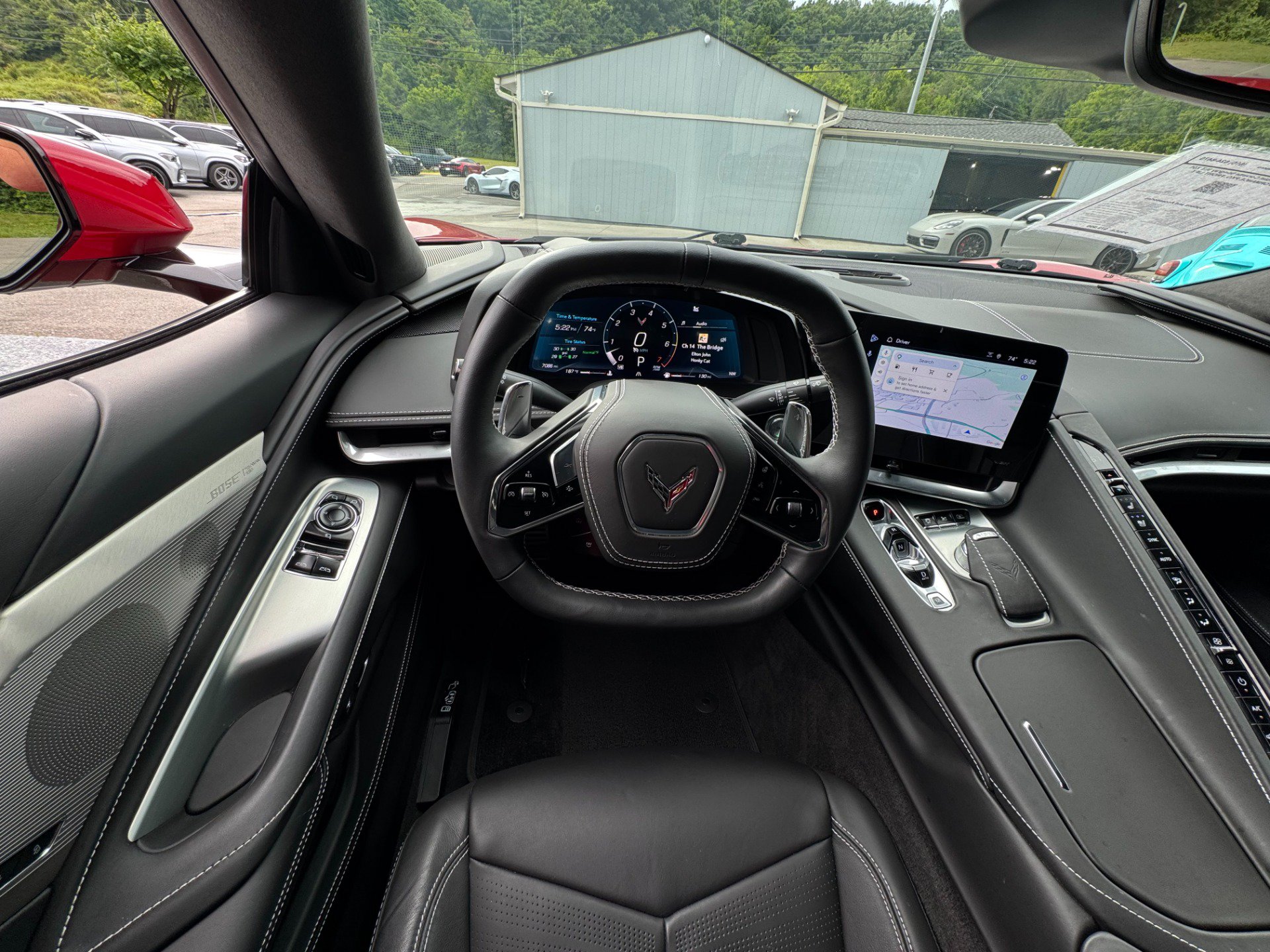Used 2025 Chevrolet Corvette Stingray Premium Cpe w/ Z51 Performance Package RWD image 35