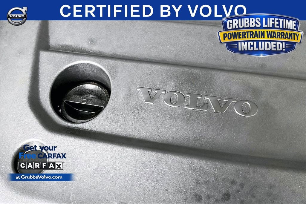 Certified 2025 Volvo XC40 B5 Plus AWD/4WD image 43