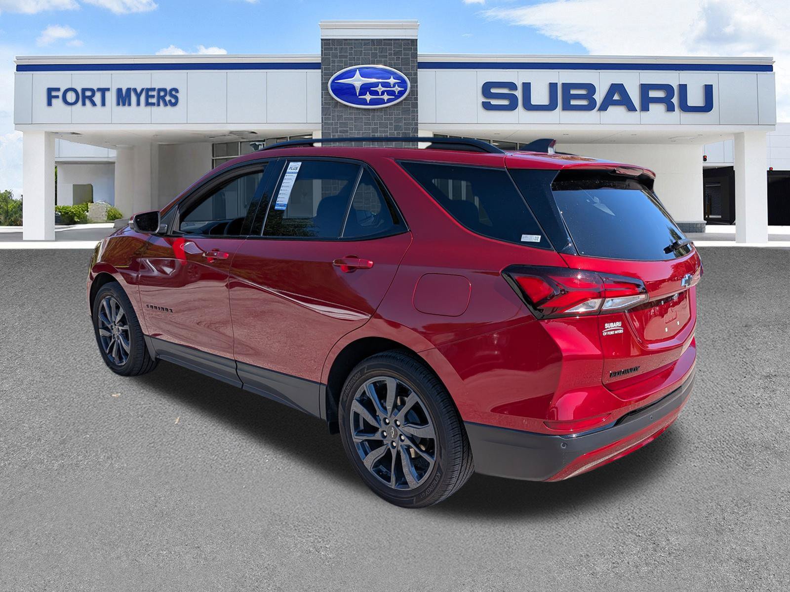 Used 2024 Chevrolet Equinox RS w/ RS Leather Package FWD image 6