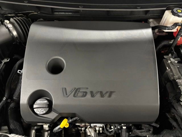 Used 2024 Buick Enclave Avenir w/ Avenir Technology Package AWD/4WD image 24