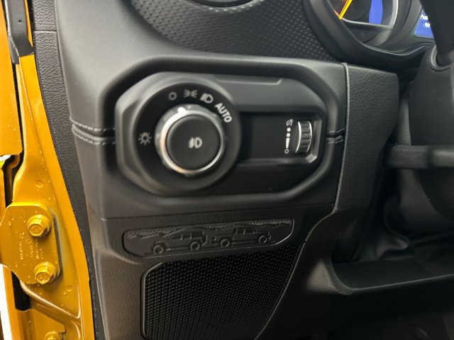 New 2026 Jeep Wrangler Unlimited Rubicon AWD/4WD image 31