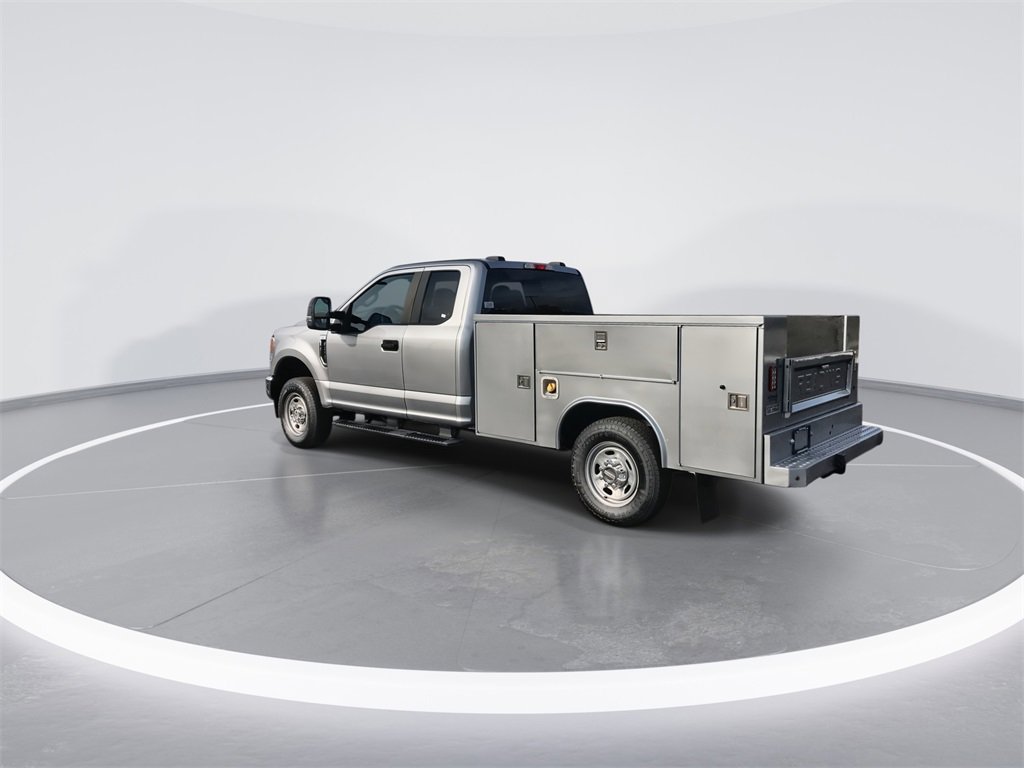 Used 2020 Ford F250 XL w/ Power Equipment Group image 6